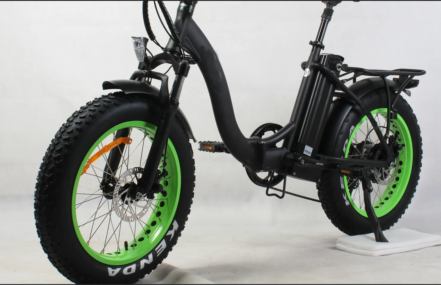 Bafang 8Fun 48V 750W 20*4.0/24 - Dynamo Hub Front incelemesi ve fiyatı