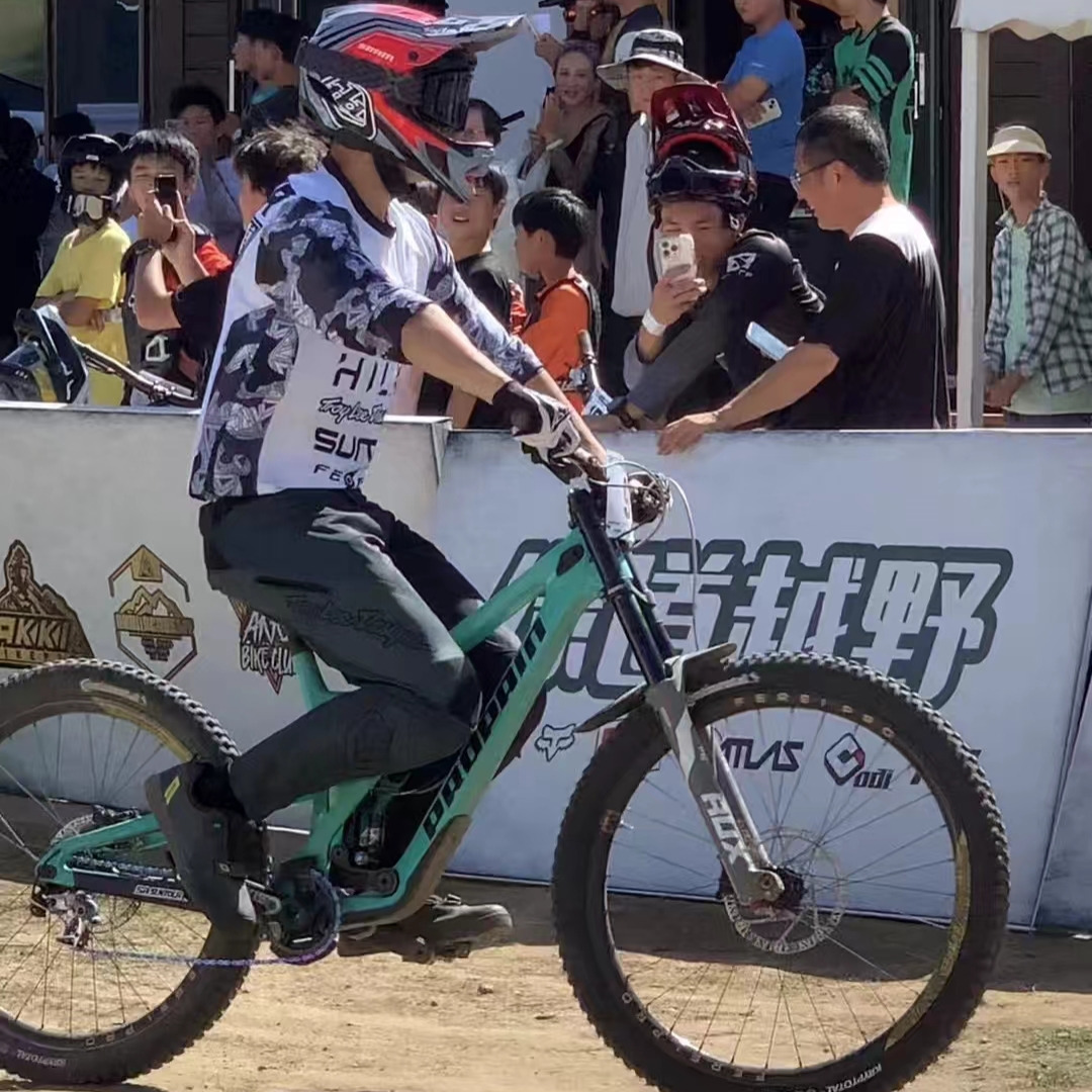 AVITUS Dağ Bisikleti Ayakkabıl - Commuting On Mountain Bike incelemesi ve fiyatı